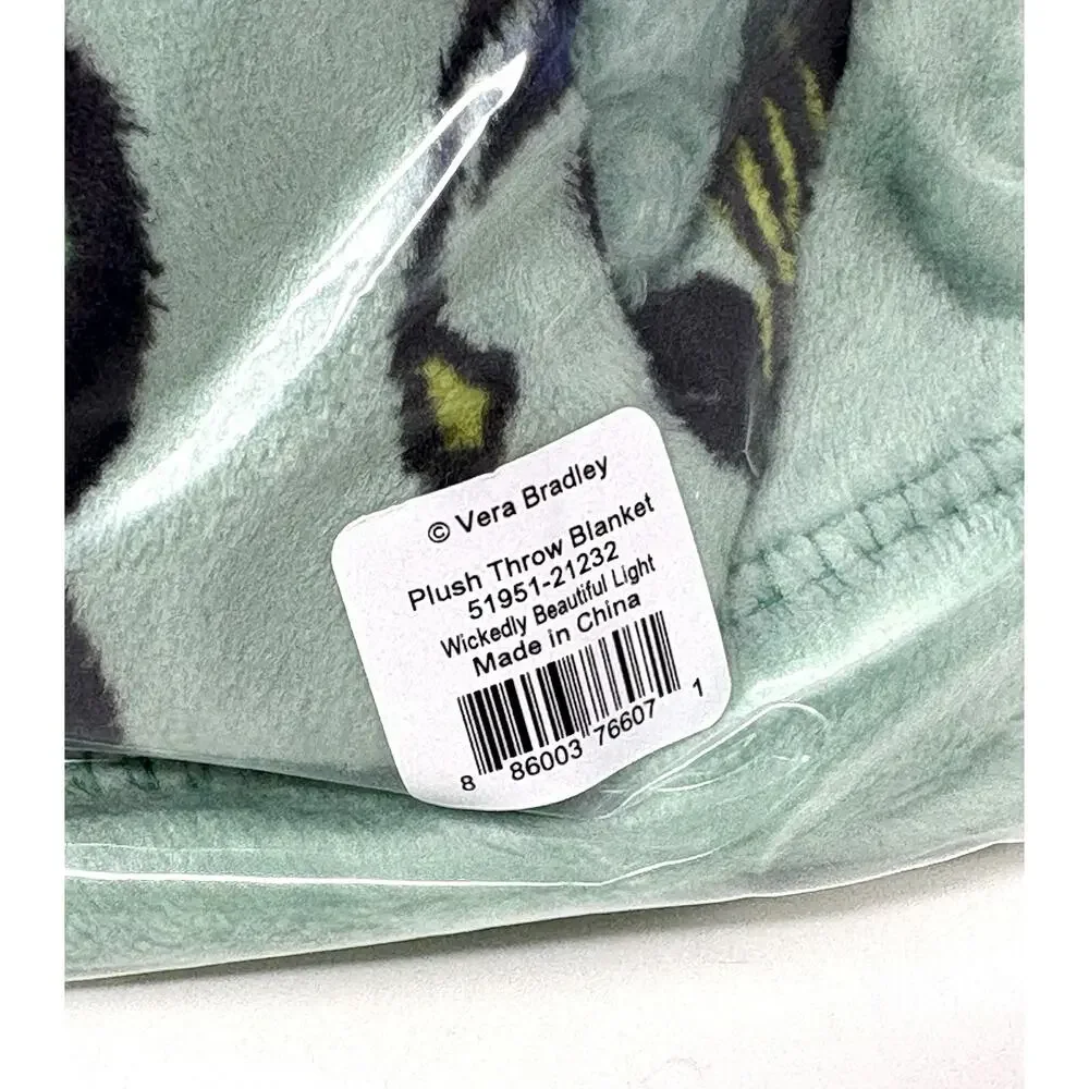 Vera Bradley Wicked Throw Blanket Green Wickedly Beautiful 50X80